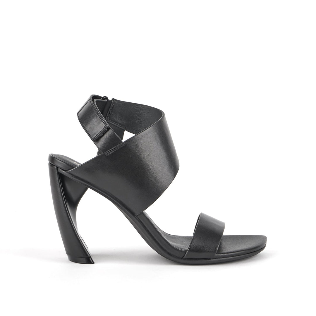 zuma sandal hi black 1 outside view