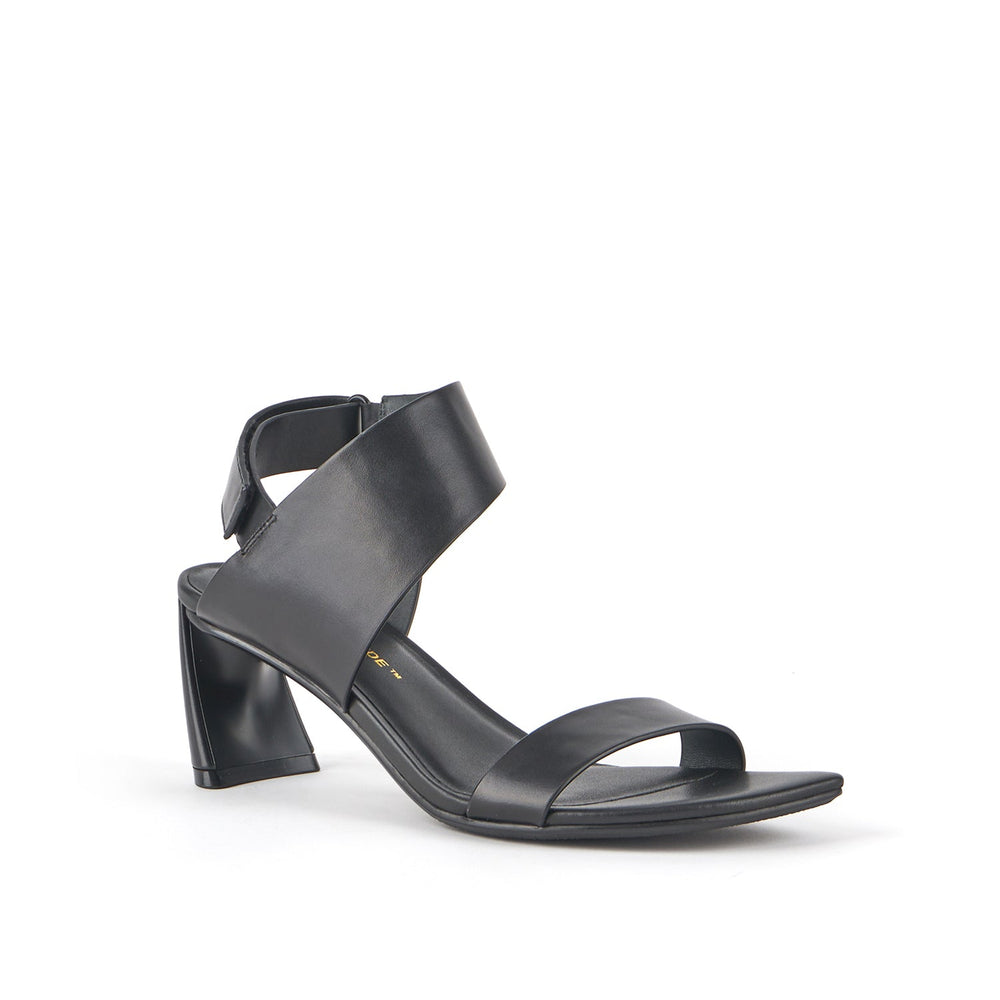 zuma sandal mid black 2 angle out view