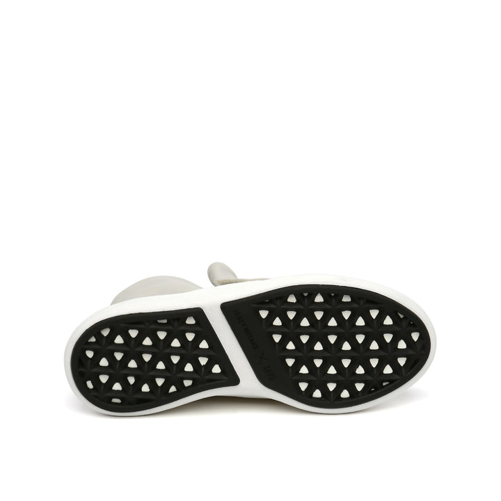 flux sneaker white bottom view