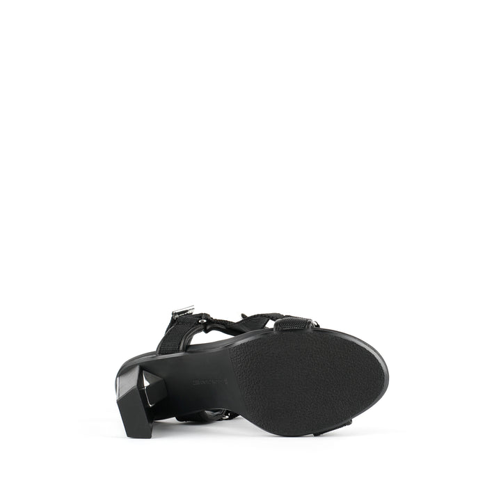 aura hi black bottom view