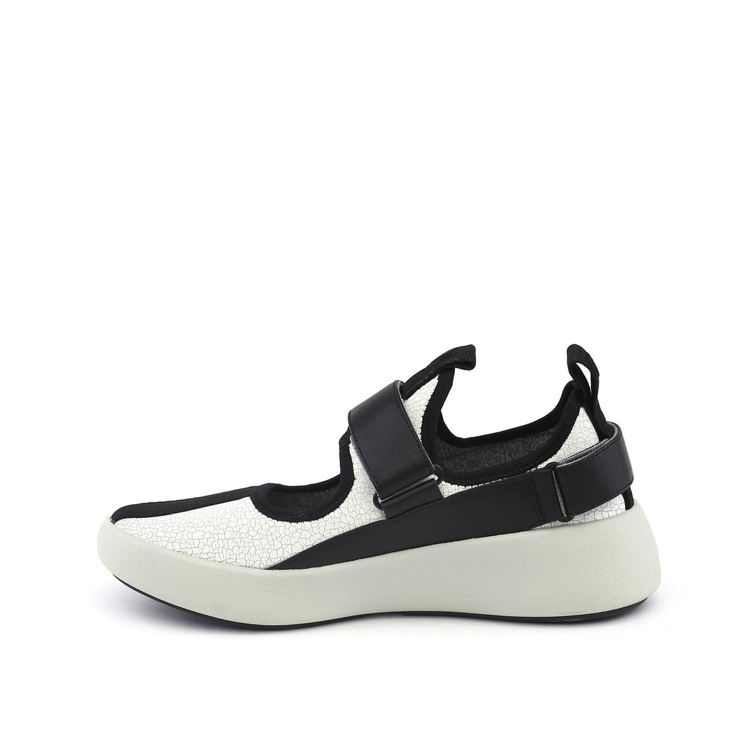 bo mj white + black in view