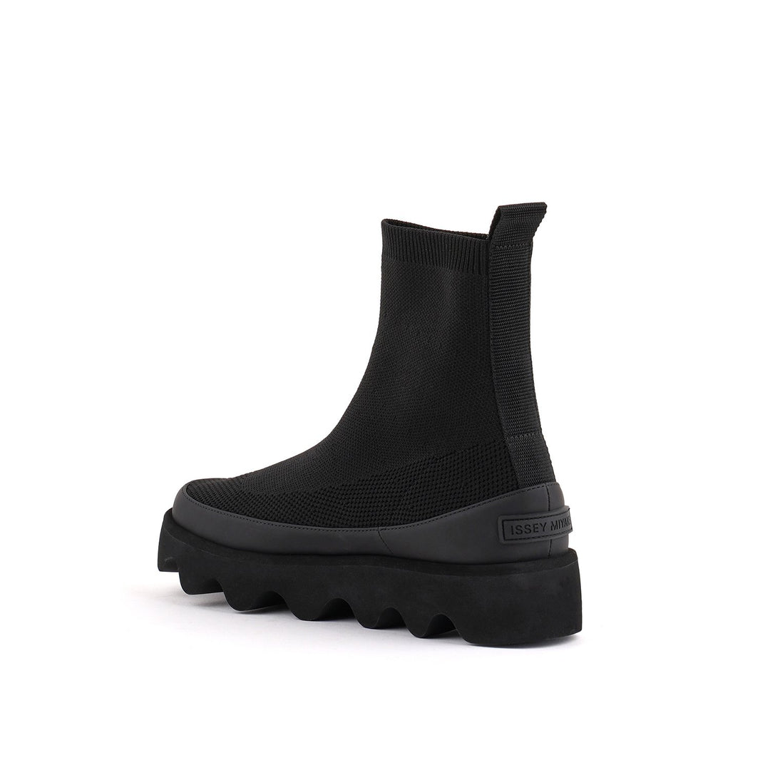 imxun bounce fit boot black angle in view