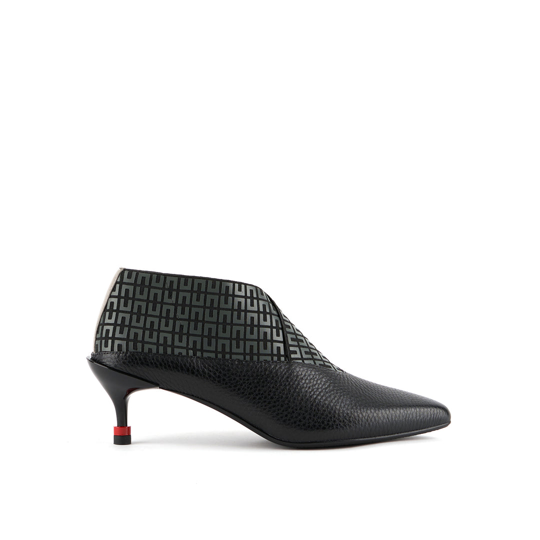 collar mid black 1 outside view