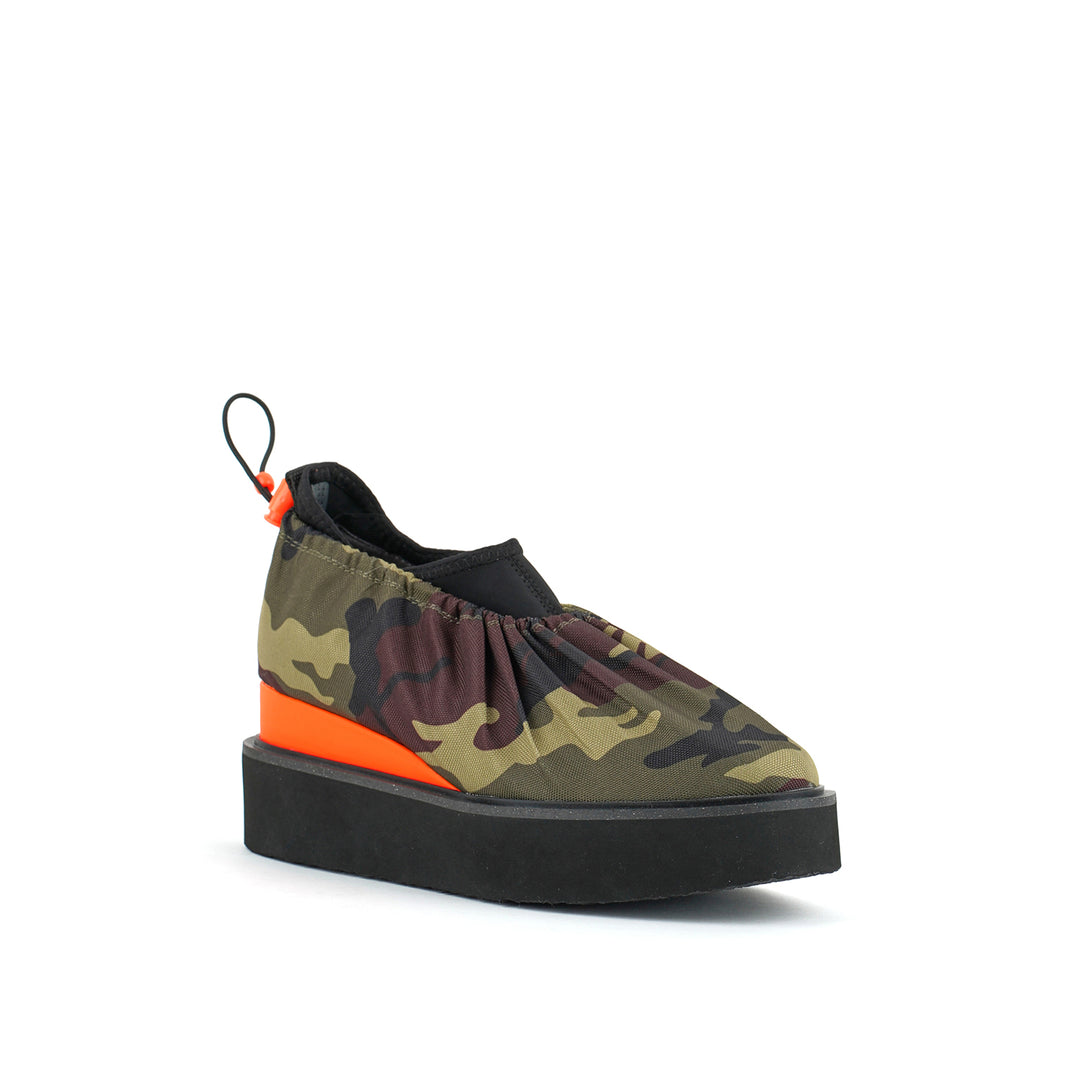 cover casual camouflage angle out view