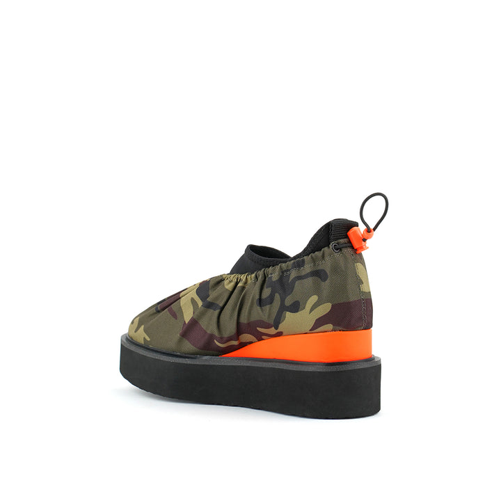 cover casual camouflage angle in view