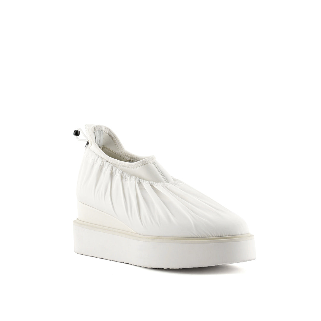 cover casual grey white angle out view