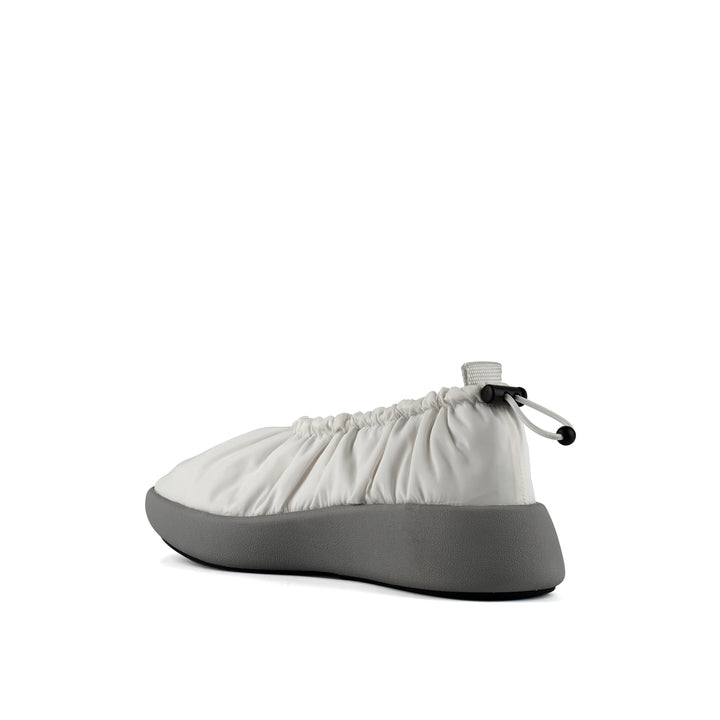 cover off white 4 angle in view