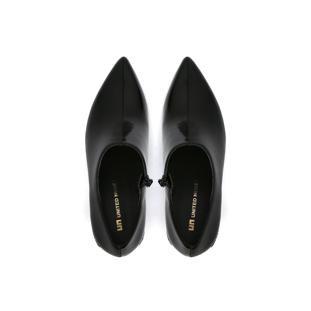 delta pure pump black top view