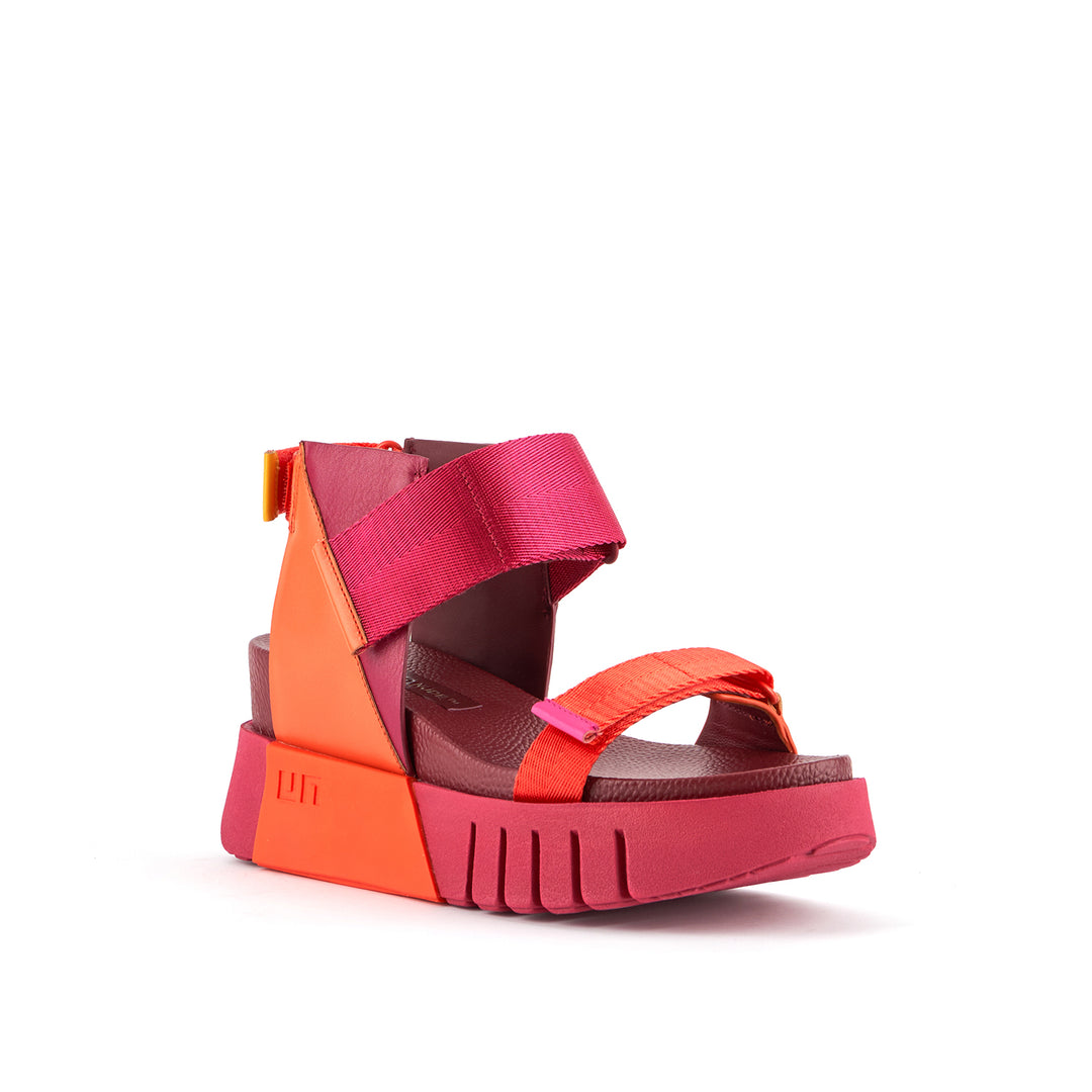 delta run lava angle out view