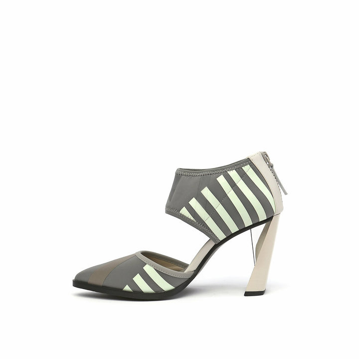 dorsey calli grey in view