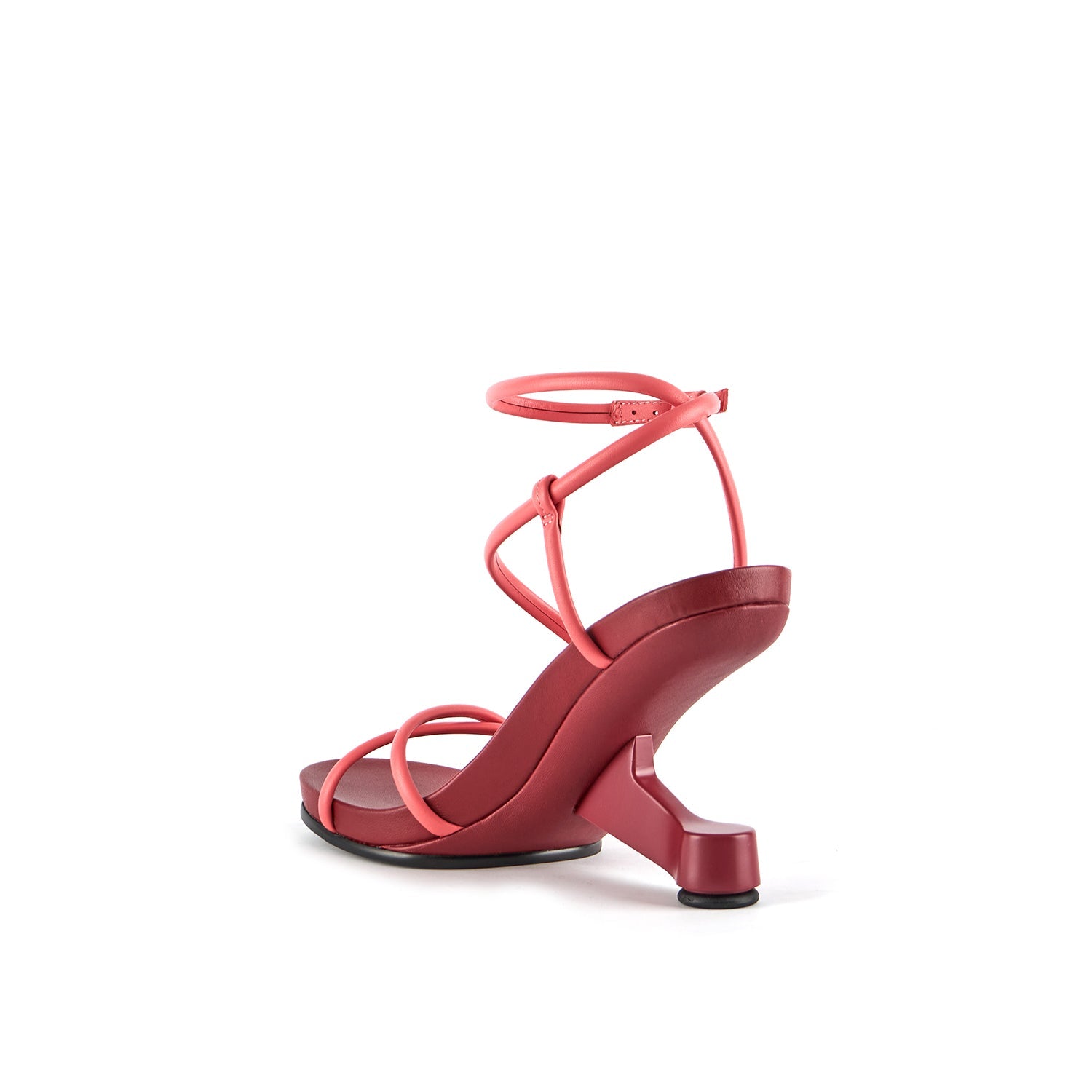 Eamz Lee – United Nude