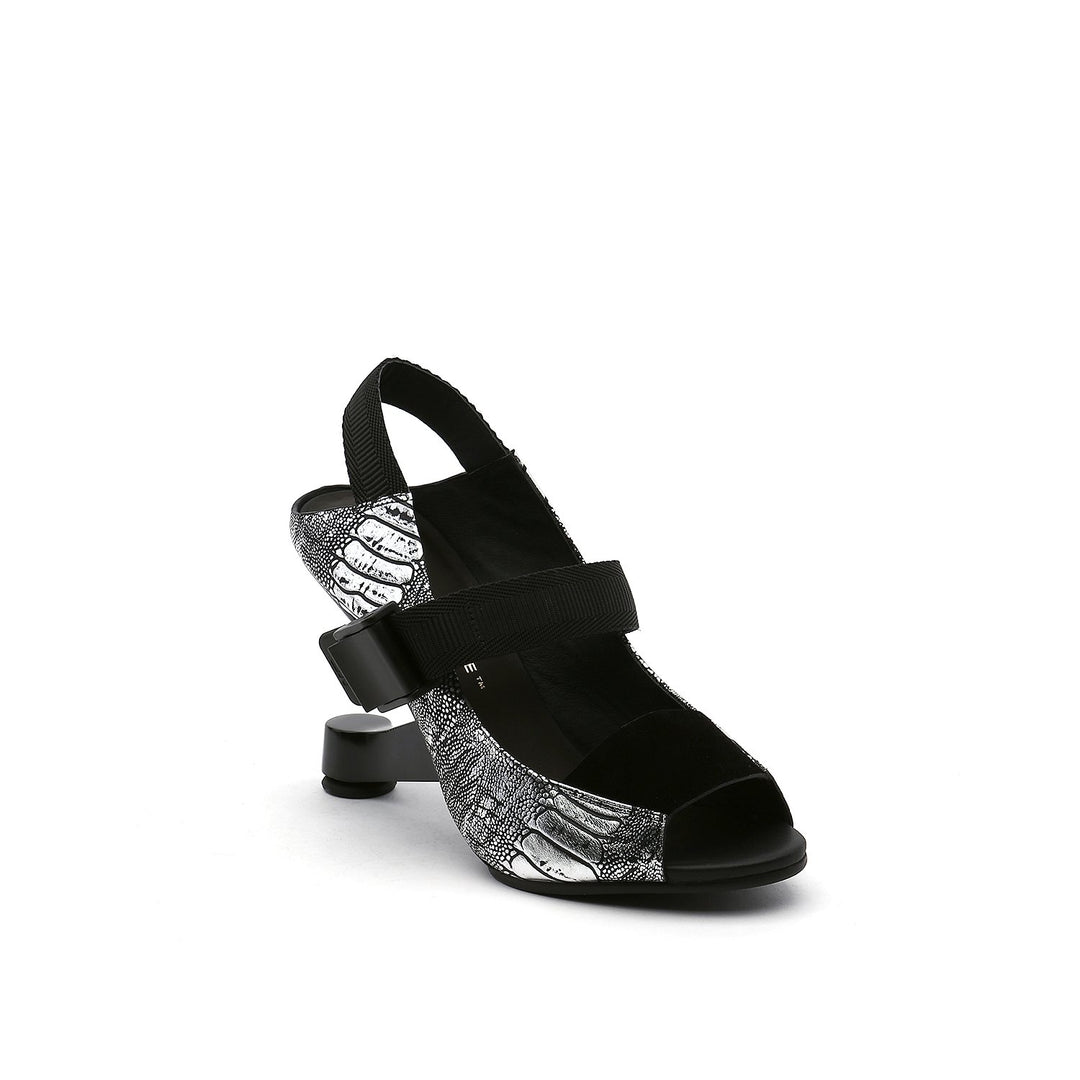 eamz tech II silver cobra angle out