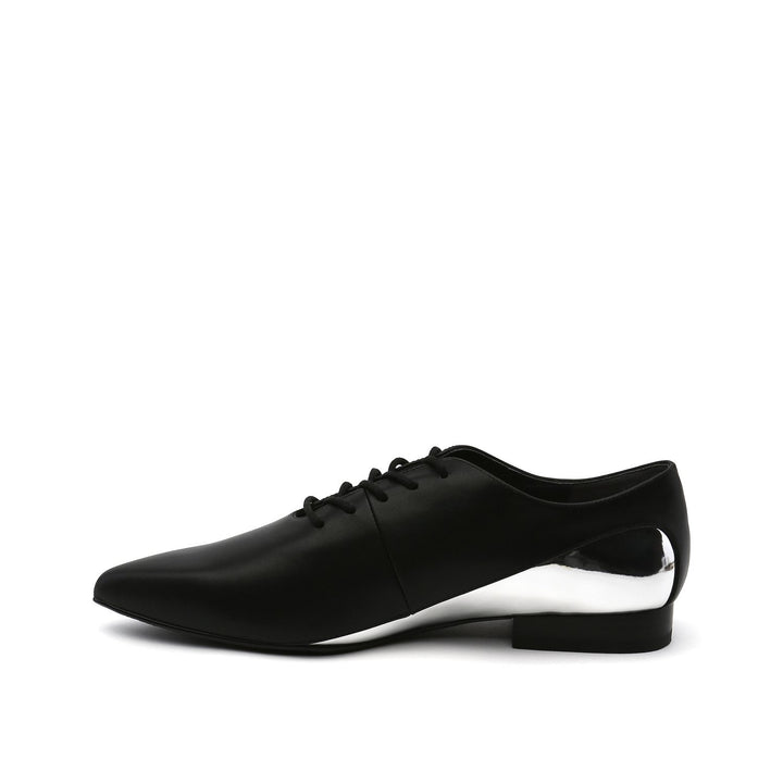 flow oxford black in