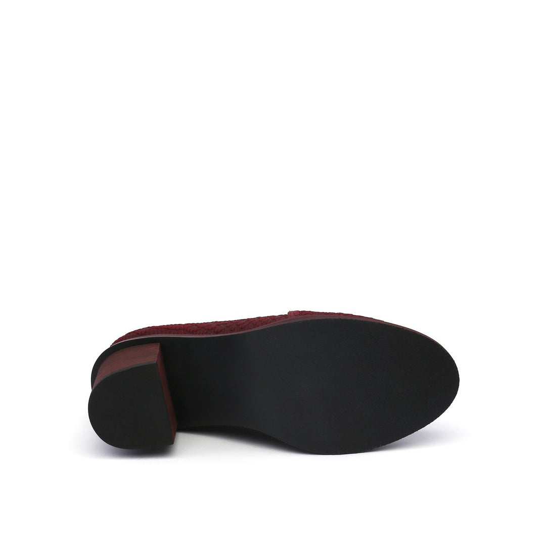 fold base burgundy bottom view