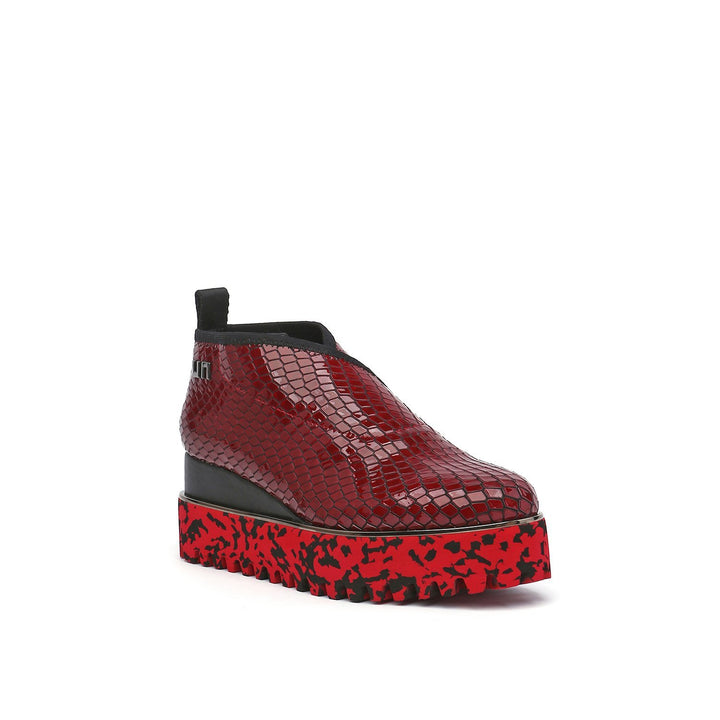 fold casual ii fire angle out view