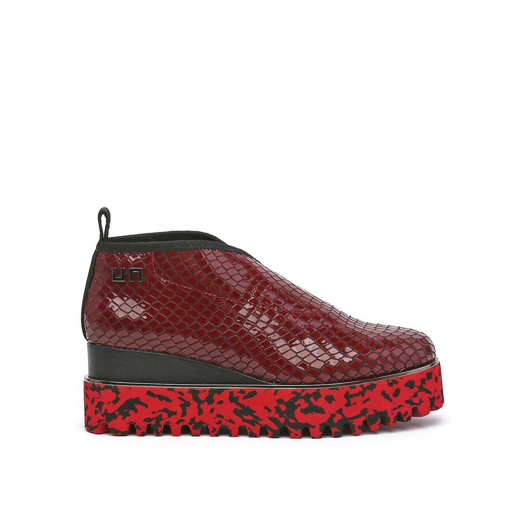 fold casual ii fire out view