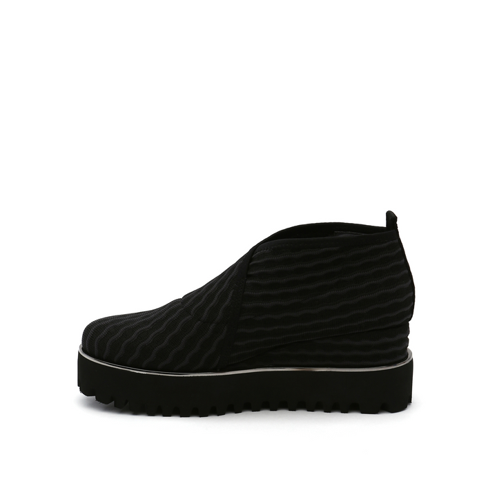 fold casual ii asphalt in view