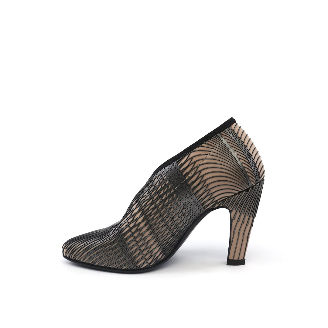 fold lite hi ivory in view