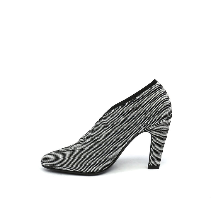 fold lite hi mono wave in view