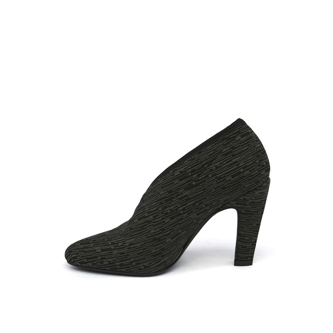 fold lite hi olive in view