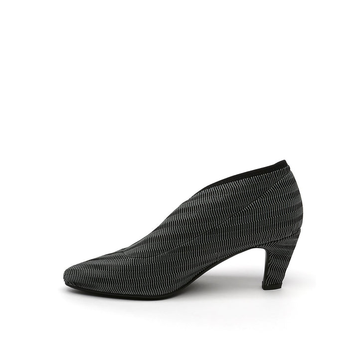 fold lite mid ash in view