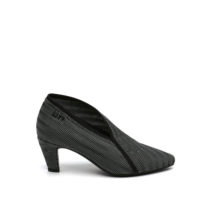 fold lite mid ash out view