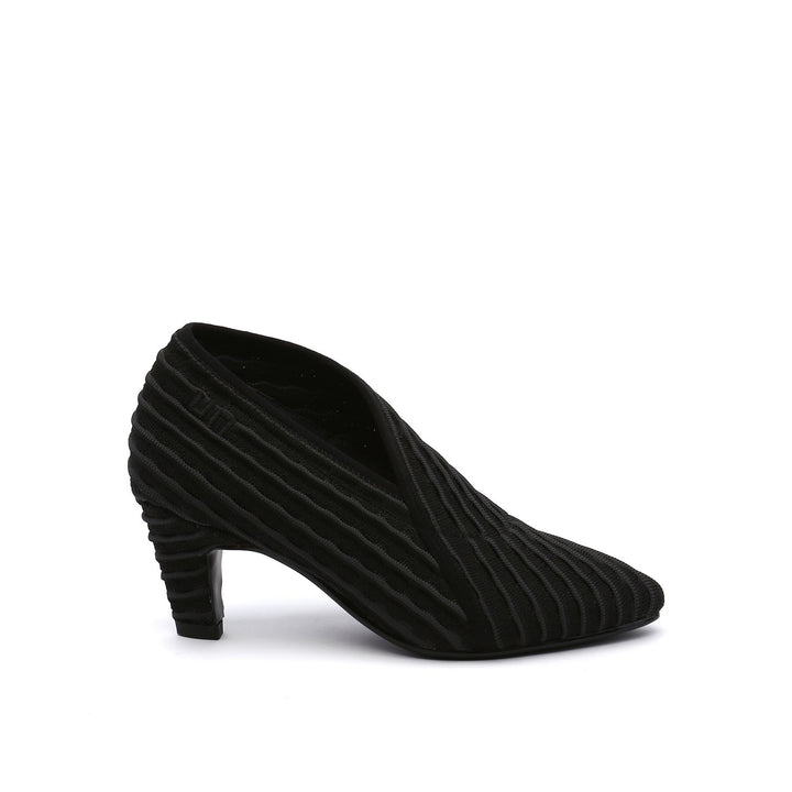 fold lite mid asphalt out view