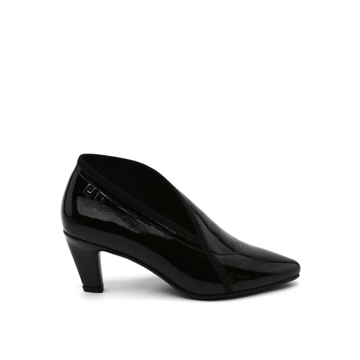 fold lite mid black patent out view