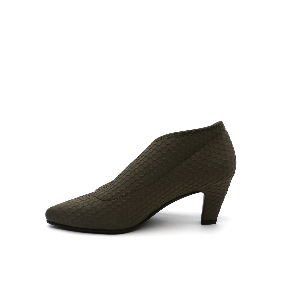 fold lite mid khaki in view