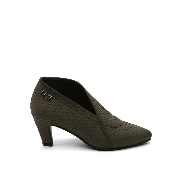 fold lite mid khaki out view