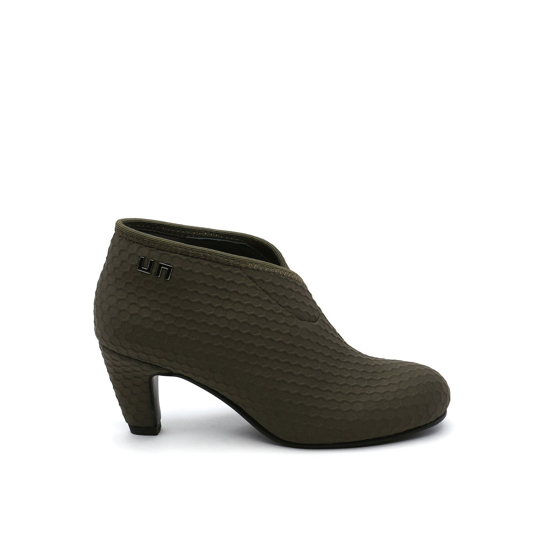 fold mid khaki out view