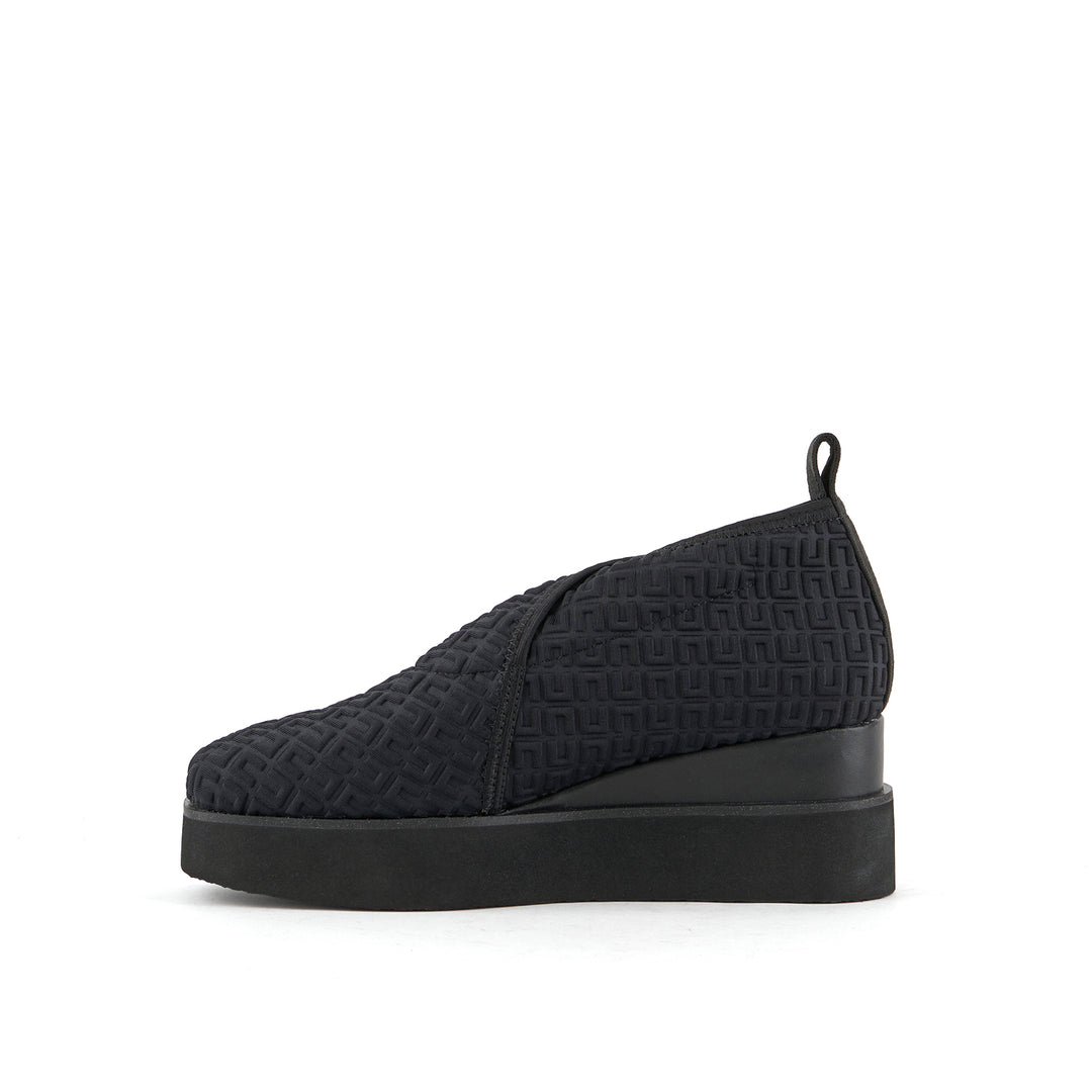 fold stella lo black 3 in view