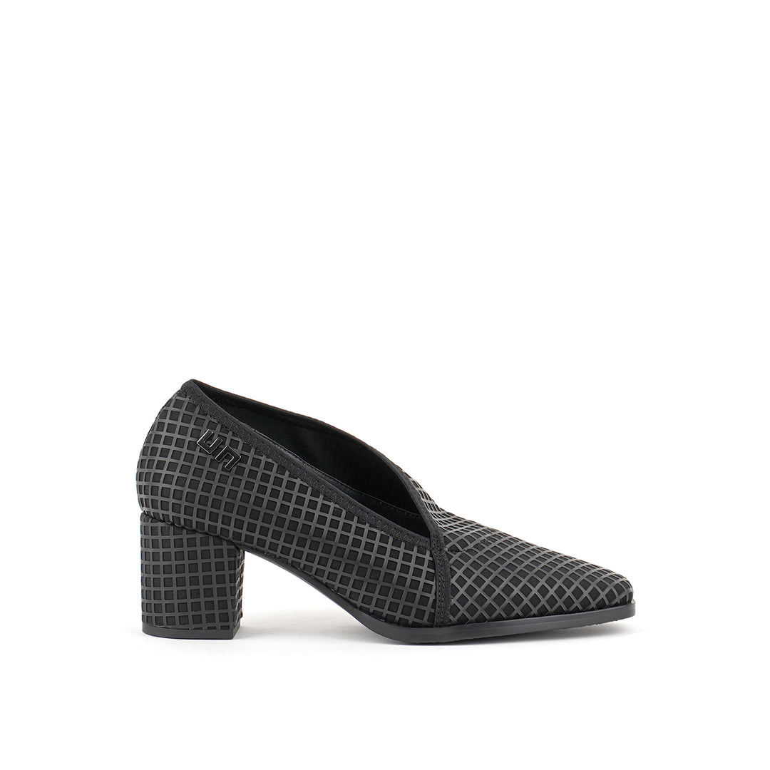 fold stella mid black grid out view