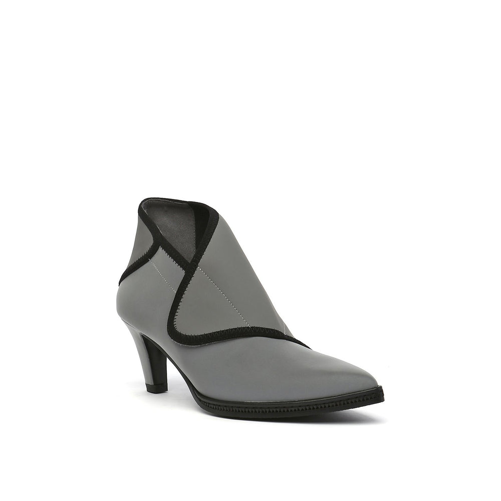 furrow mid silver angle out view