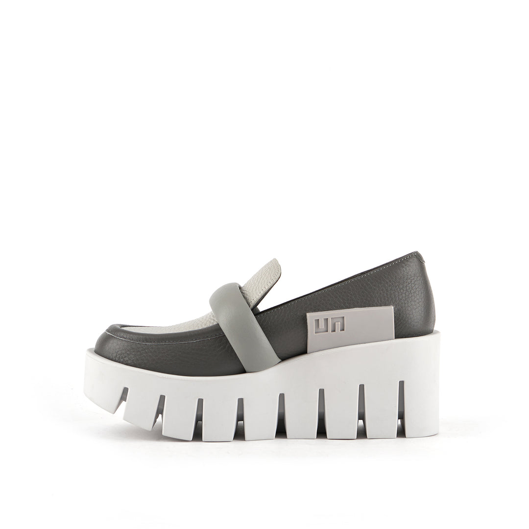 grip loafer lo composite inside view