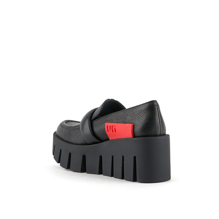 grip loafer lo portland angle in view