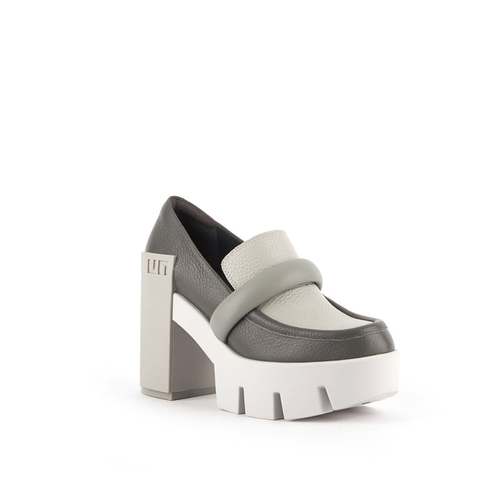 grip loafer mid composite angle out view