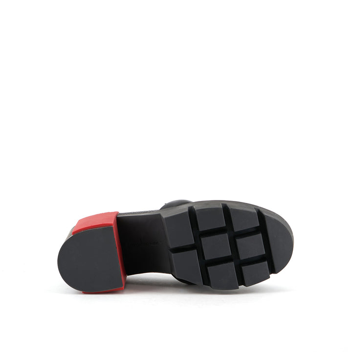 grip loafer mid portland bottom view