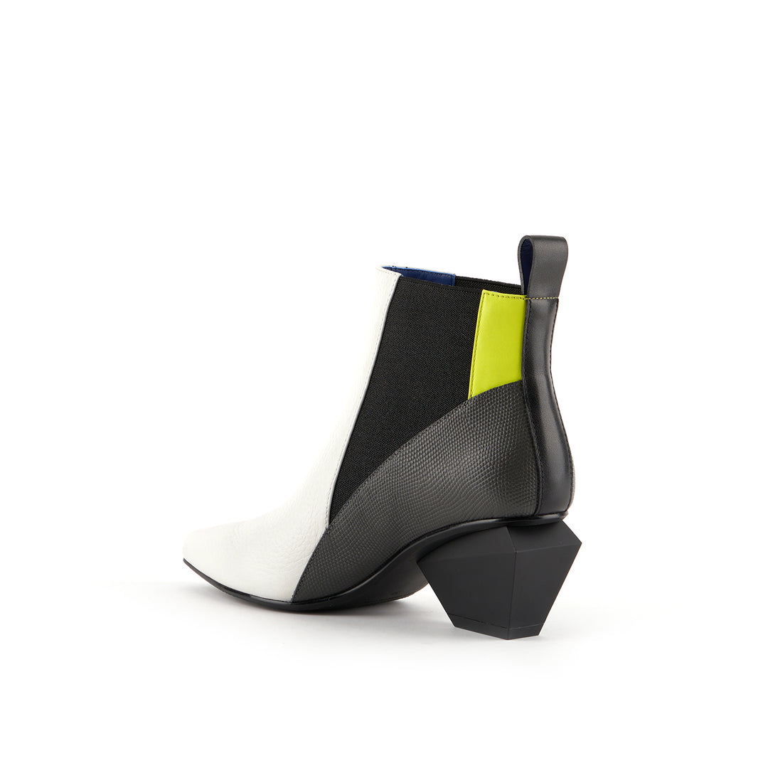 jacky k berlin 4 angle in view