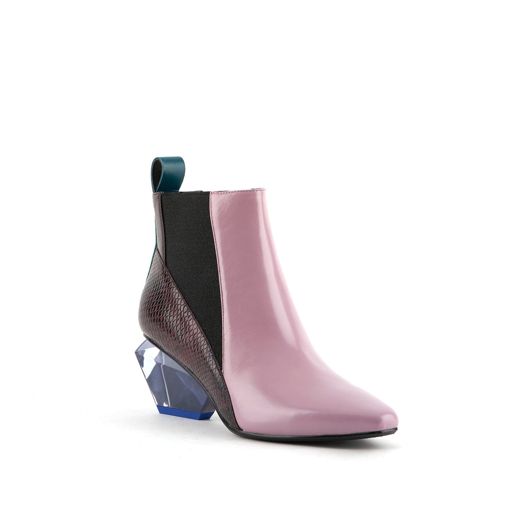 jacky k porto 2 angle out view