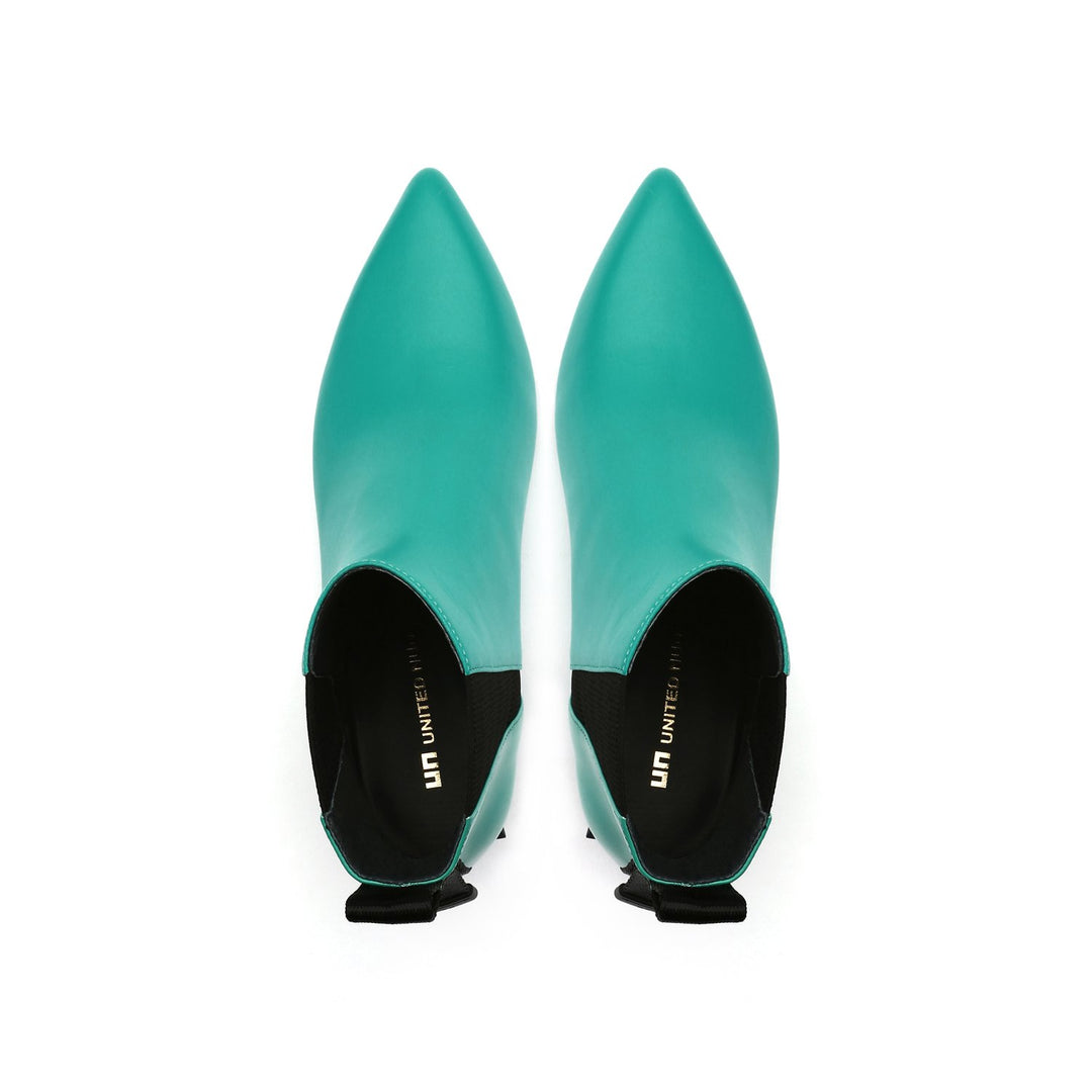 jacky tek bootie mid ocean top view