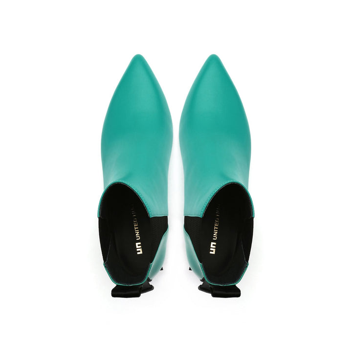 jacky tek bootie mid ocean top view