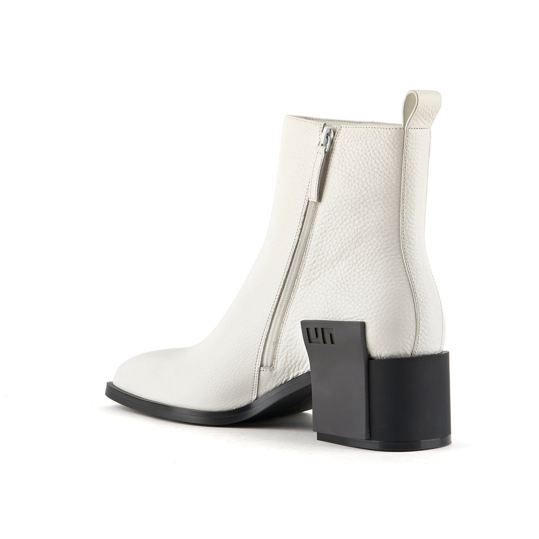 jimmy mens ushuaia angle in view