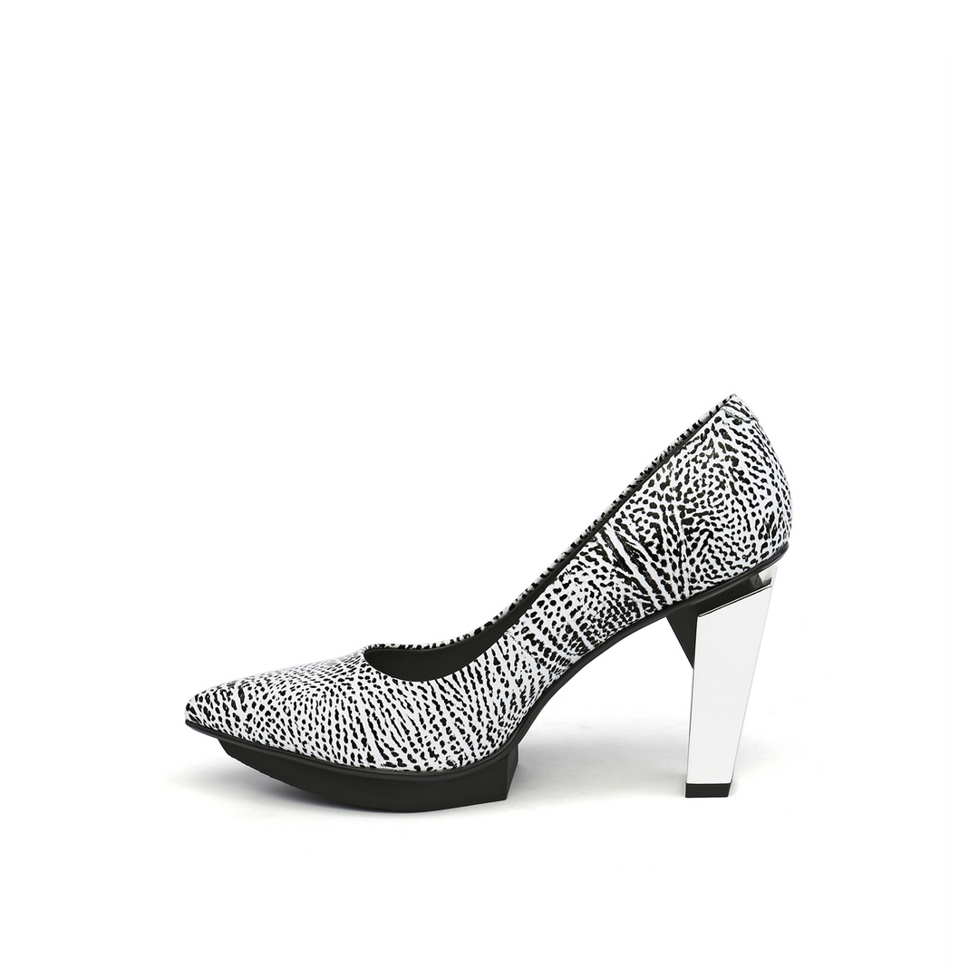 lev pump hi mono in view