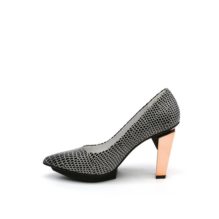 lev pump hi summer mix in view