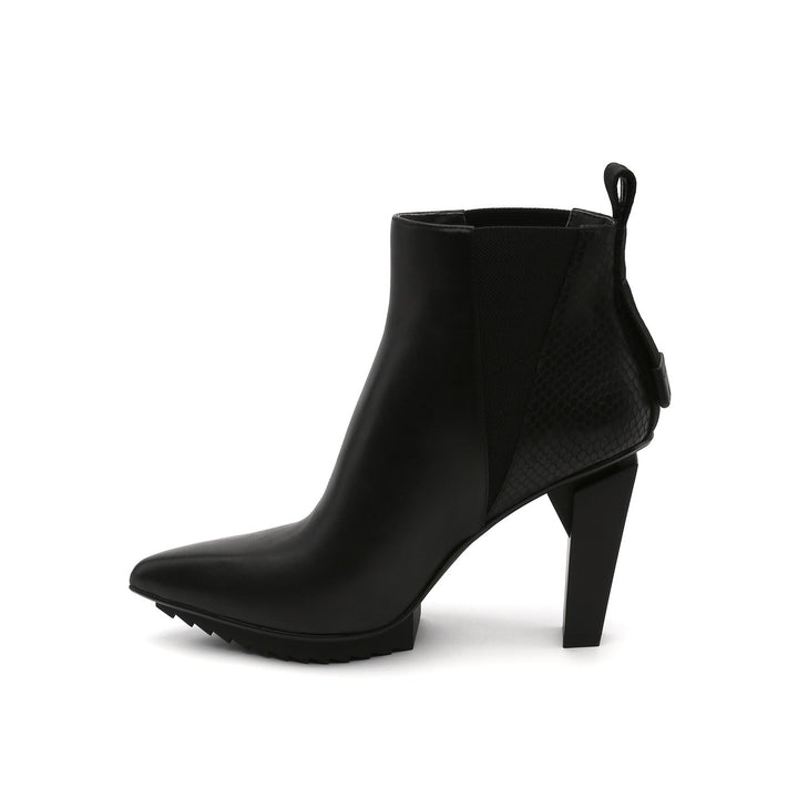 lev tek bootie hi black in view