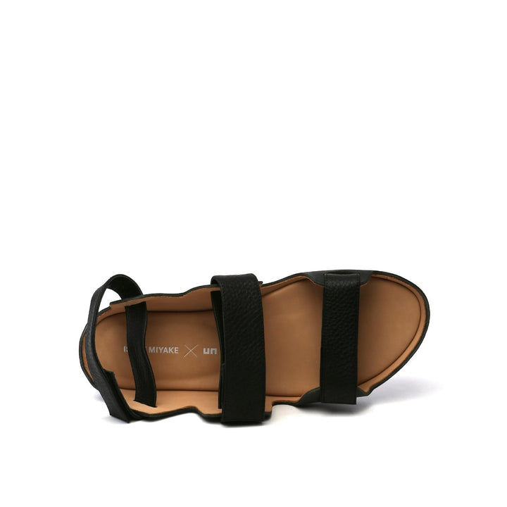 lilt sandal black top view