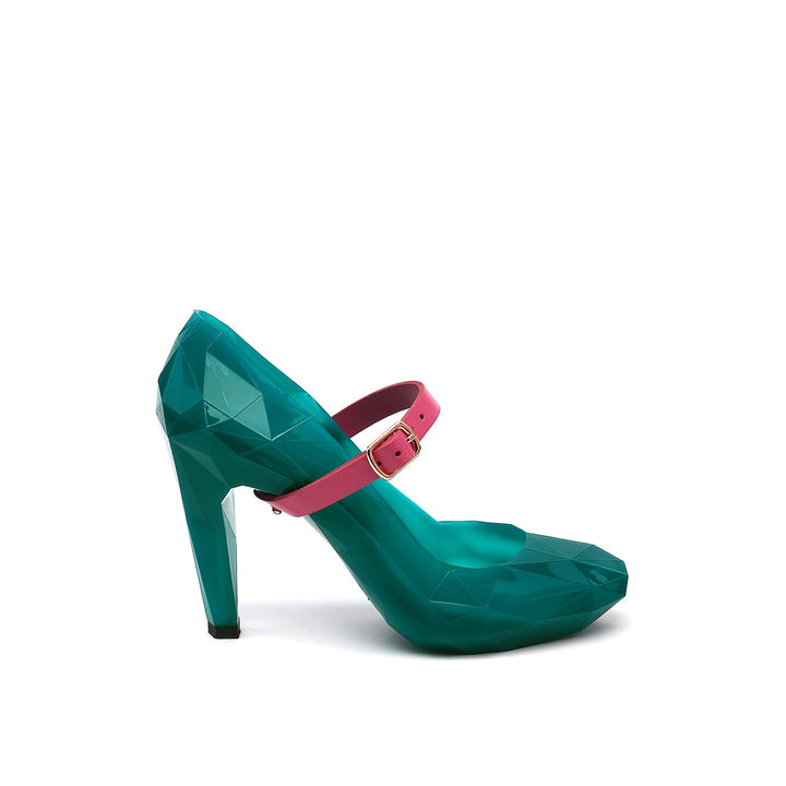 lo res pump candy snake out view