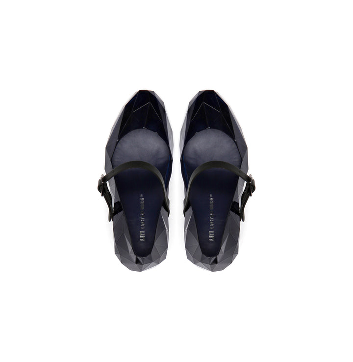 lo res pump navy top view