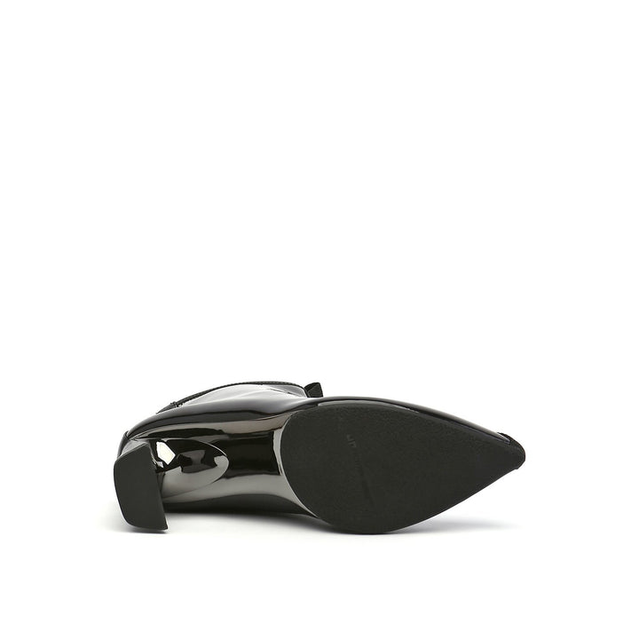 lucid molten mid black bottom view